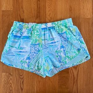 EUC Lilly Pulitzer Ocean View Shorts